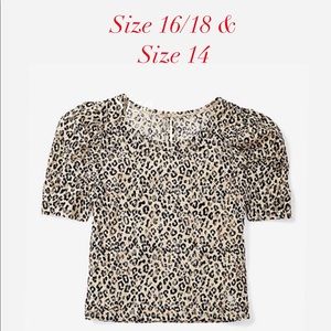Lace puff sleeve top